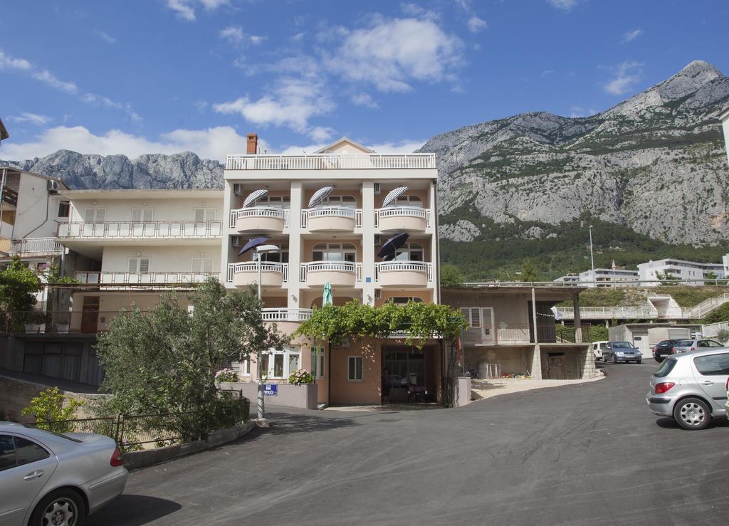 Apartments Kovac Makarska Exterior foto