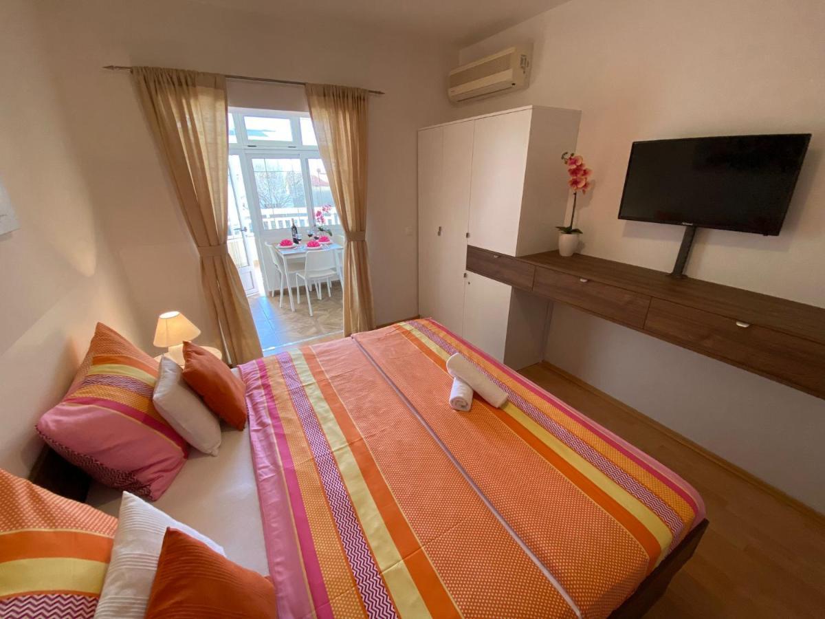 Apartments Kovac Makarska Exterior foto
