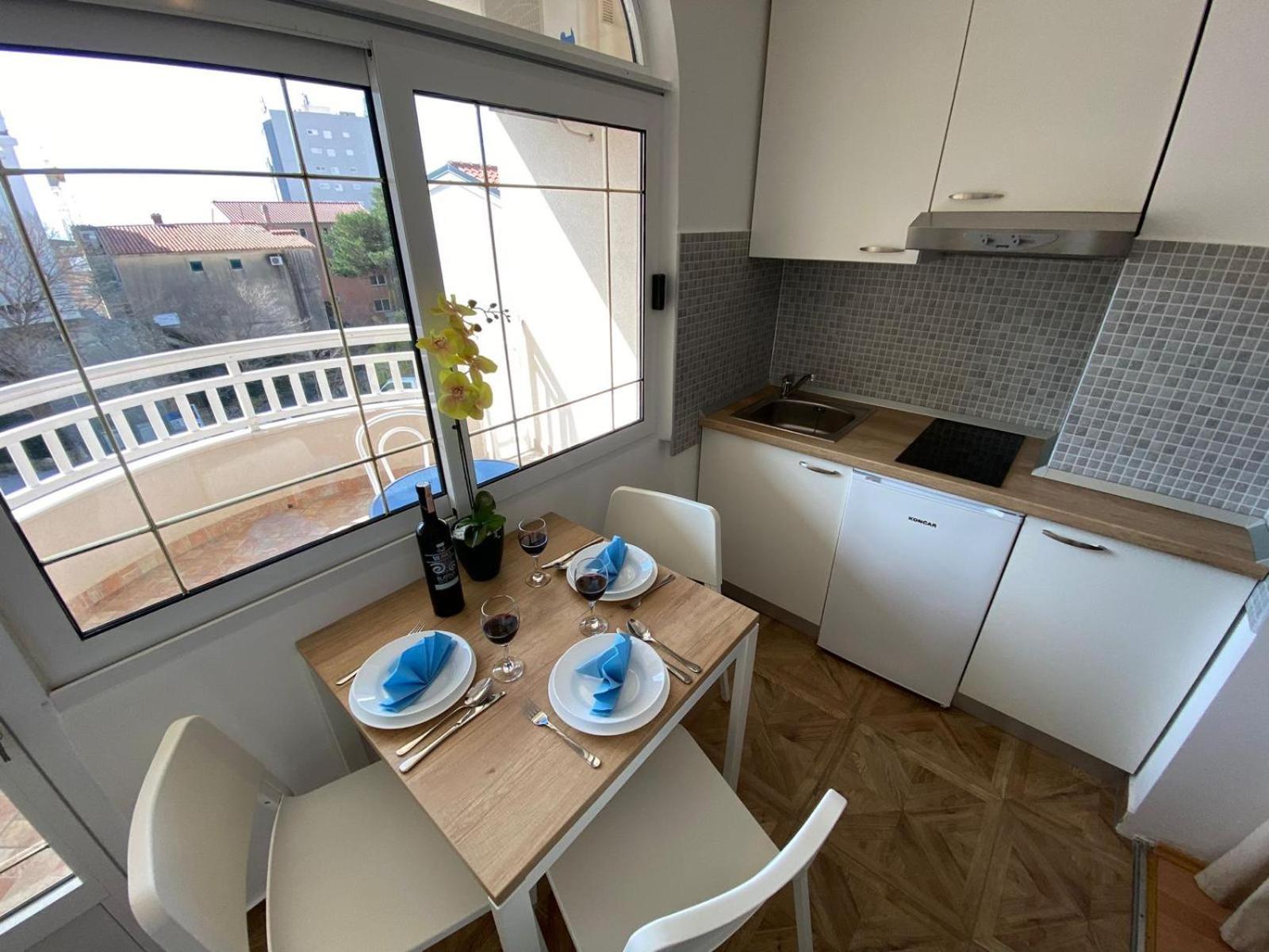 Apartments Kovac Makarska Zimmer foto