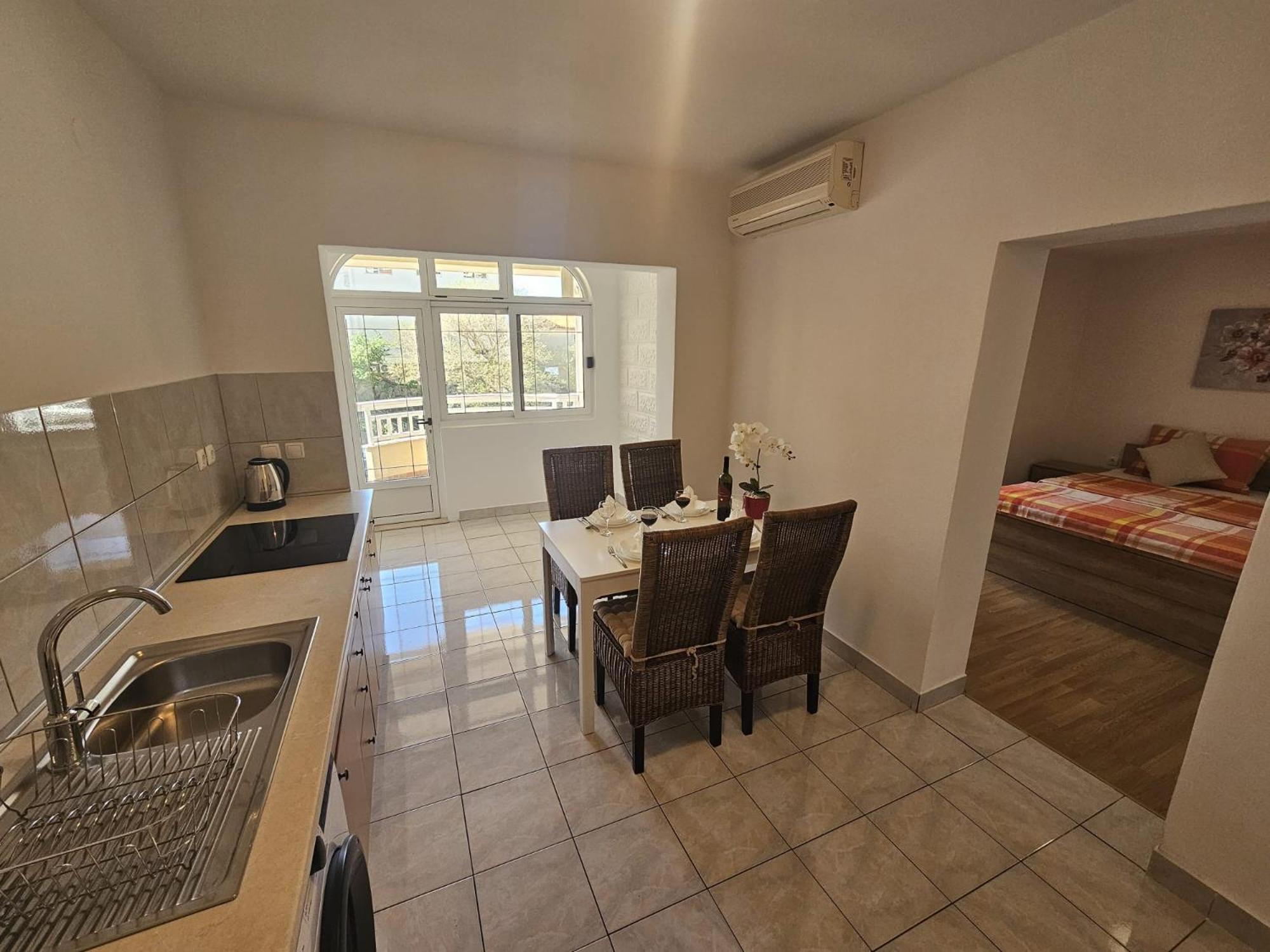 Apartments Kovac Makarska Zimmer foto