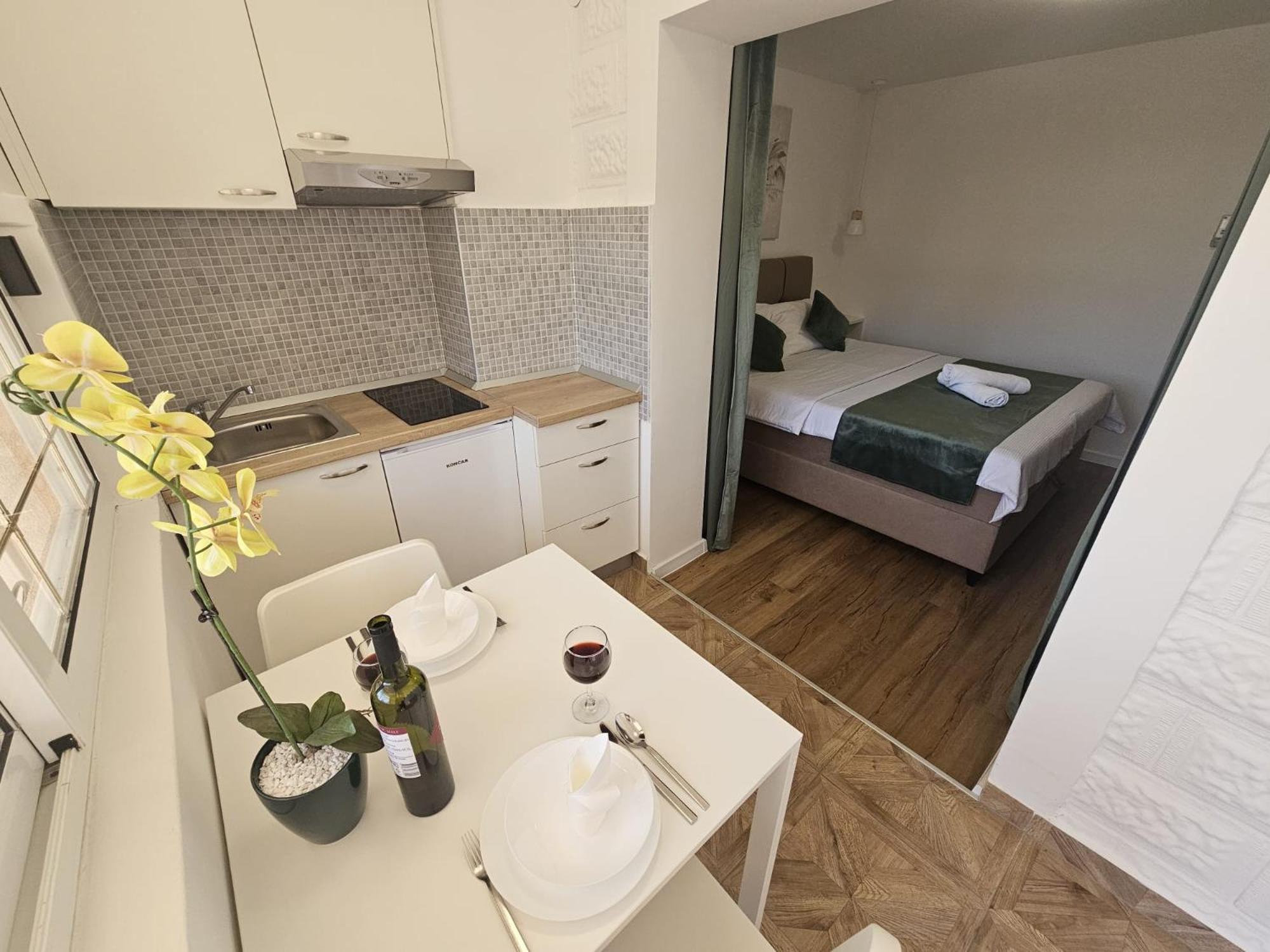 Apartments Kovac Makarska Zimmer foto
