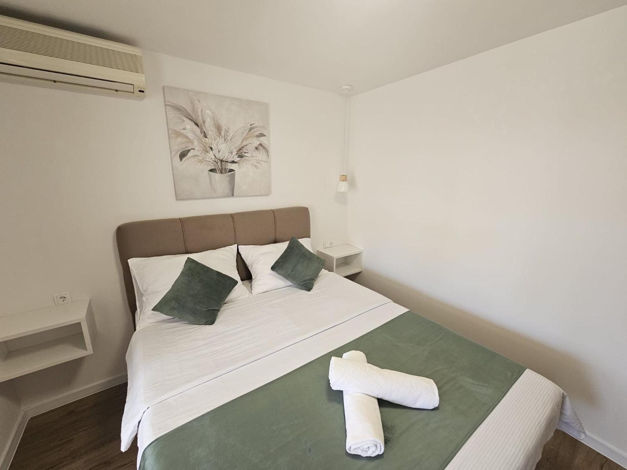 Apartments Kovac Makarska Zimmer foto