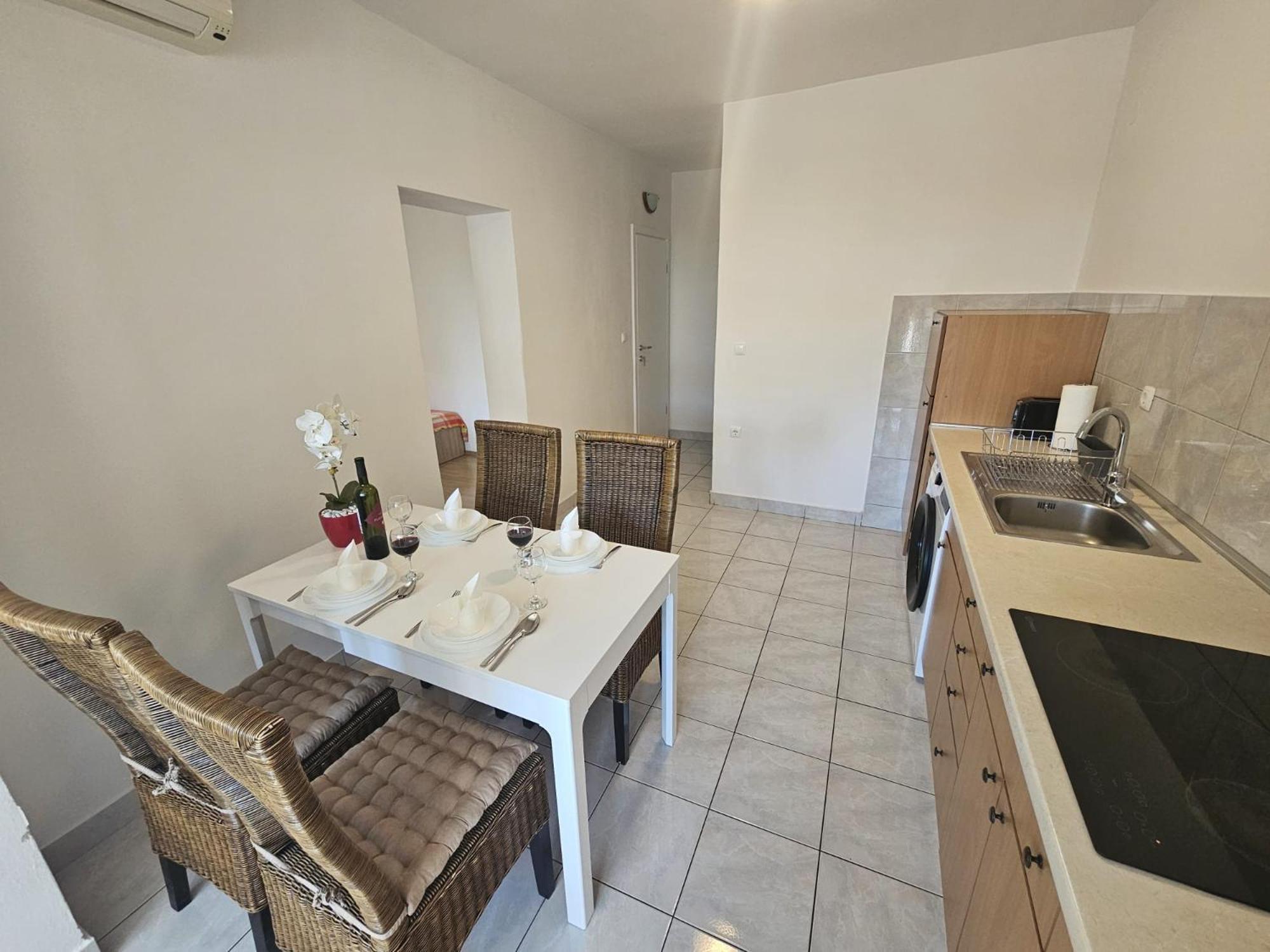 Apartments Kovac Makarska Zimmer foto