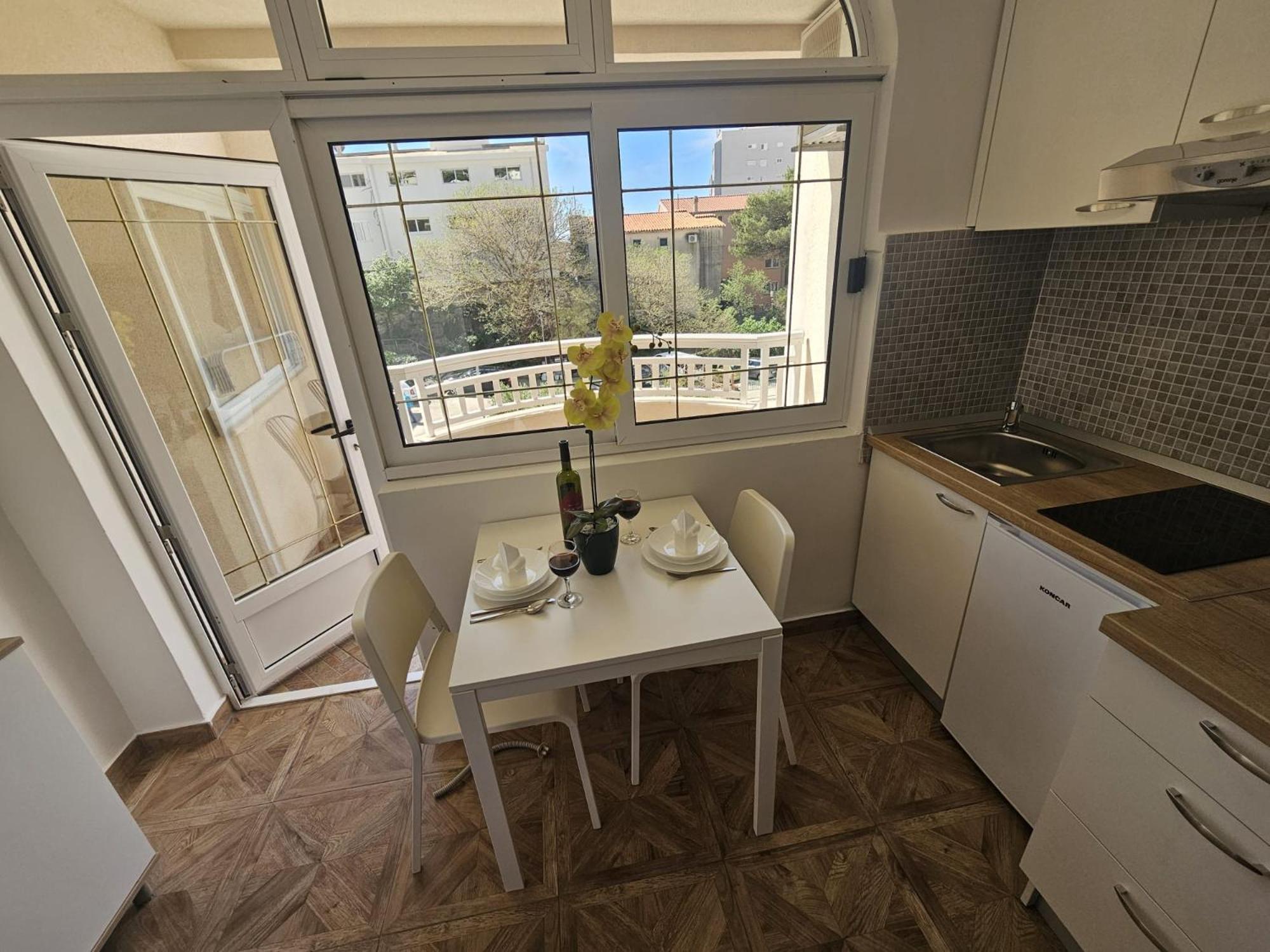 Apartments Kovac Makarska Zimmer foto